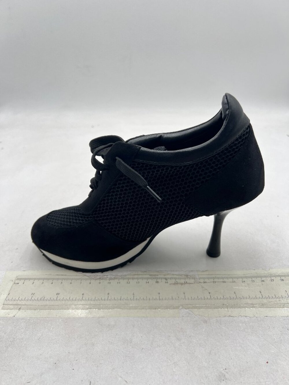 Black Sporty Breathable Mesh Patchwork Round Toe Modern Office Shoes